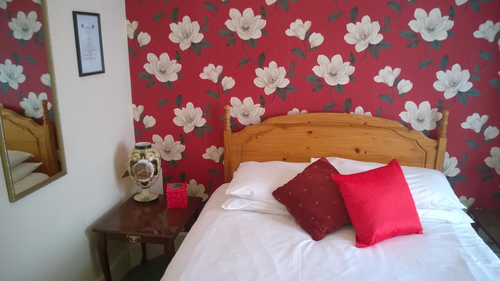 Alston House Hotel Brighton Room photo
